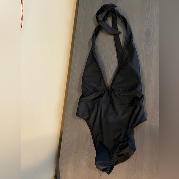 Abercrombie & Fitch Cheeky Plunge One Piece Swimsuit - Picture 3 of 8